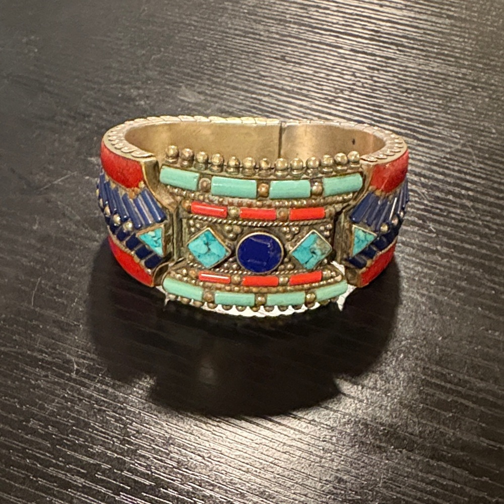 HEAVY Vintage Tibetan cuff silver bracelet inlaid turquoise lapis lazuli stone
